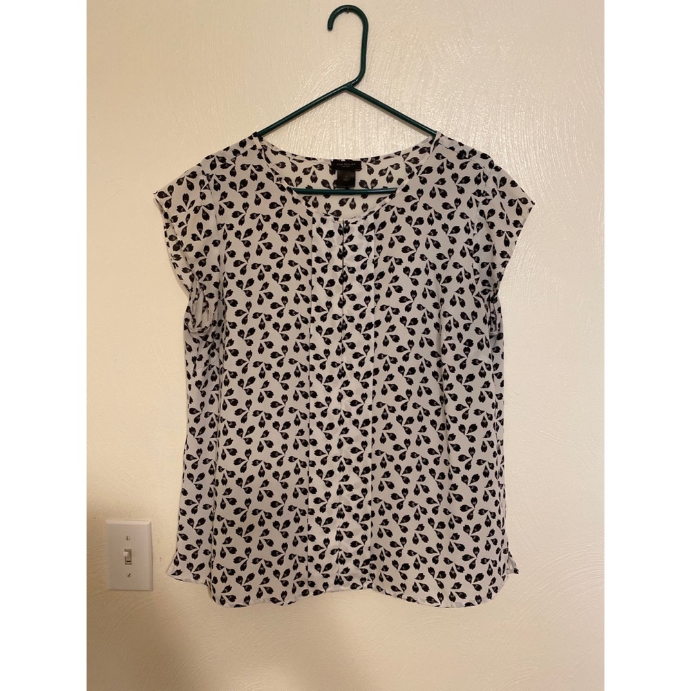 Ann Taylor White and black work blouse